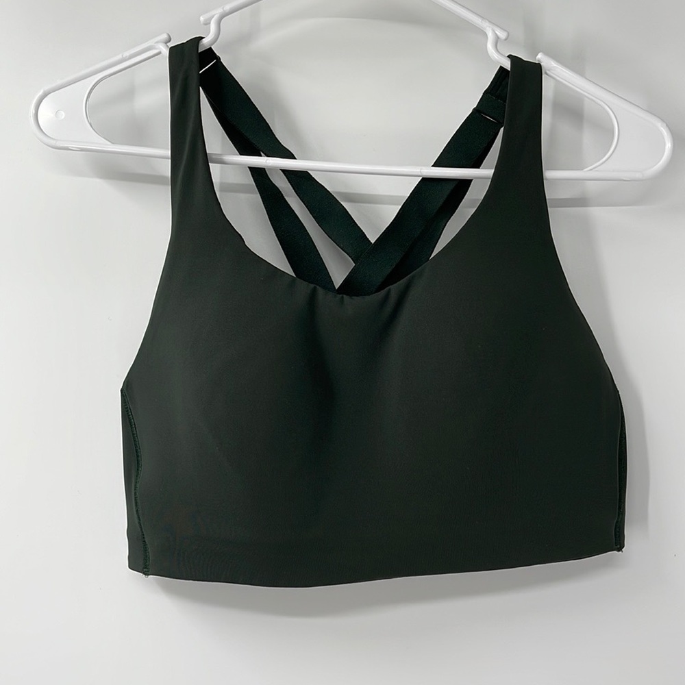 Lululemon High Support Energy Sports Bra 36D EUC